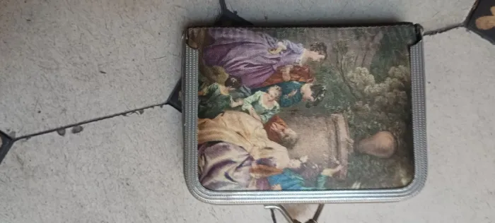 Porta moedas estilo clássico 