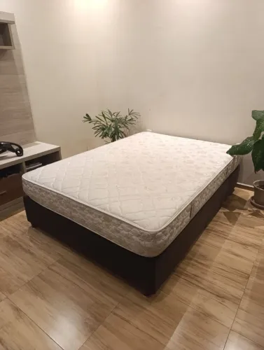 Cama box casal molas (entrega grátis)