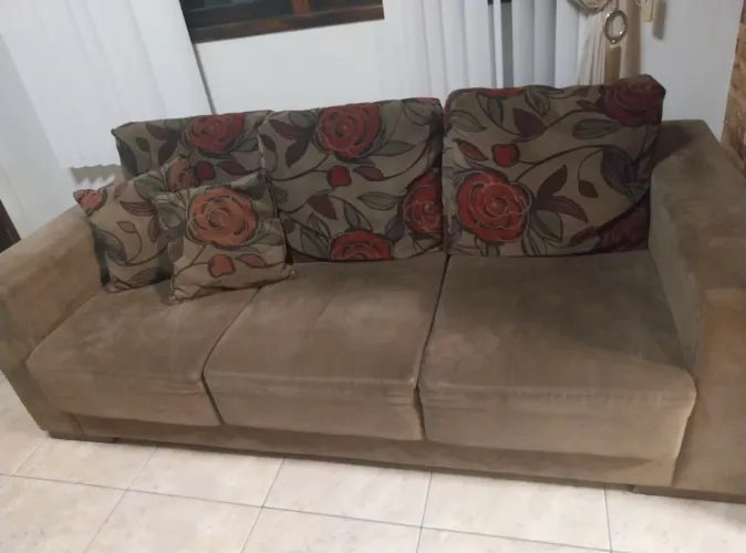Sofá retrátil 3 lugares