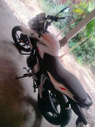 Vendo moto pulsar N150