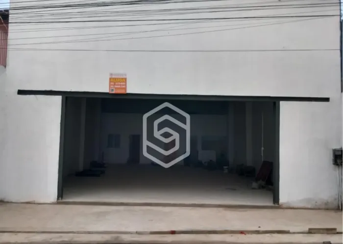 (2737) Galpão/Depósito/Armazém para aluguel com 200 metros quadrados em Itararé