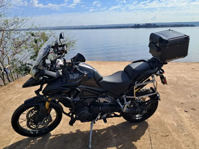 Triumph Tiger 1200 Black Edition