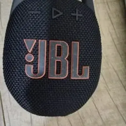 Aberto a propostas justas - Caixa de Som JBL Bluetooth JBL CLIP 5