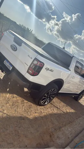 Ford Ranger XLS 3.0 V6 4X4 CD Diesel Aut. 2024