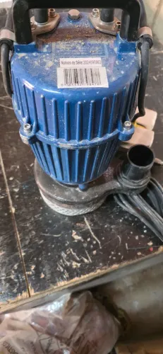 Bomba submersa para água e água suja