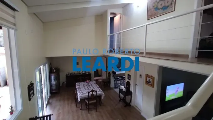 CASA EM CONDOMÍNIO - CONDOMÍNIO REFÚGIO DOS PINHEIROS - SP