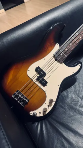 Fender Precision Bass USA American Standard 2000