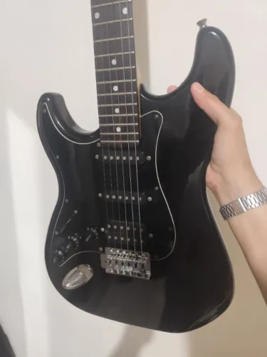 Guitarra Giannini canhoto HSH preto