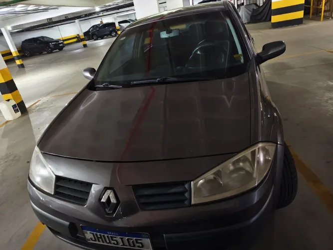 Renault Megane Sedan Dynamique Hi-flex 1.6 16V 2008