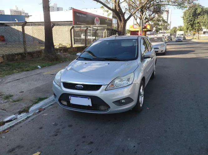 Ford Focus 1.6 S/se/se Plus Flex 8v/16v 5P 2012