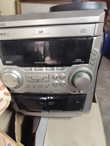 Som Toshiba *