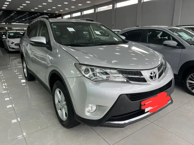 Toyota RAV4 2.0 4X4 16V Aut. 2013