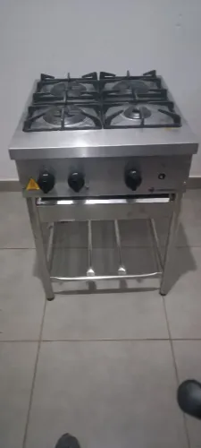 Fogão industrial em inox
