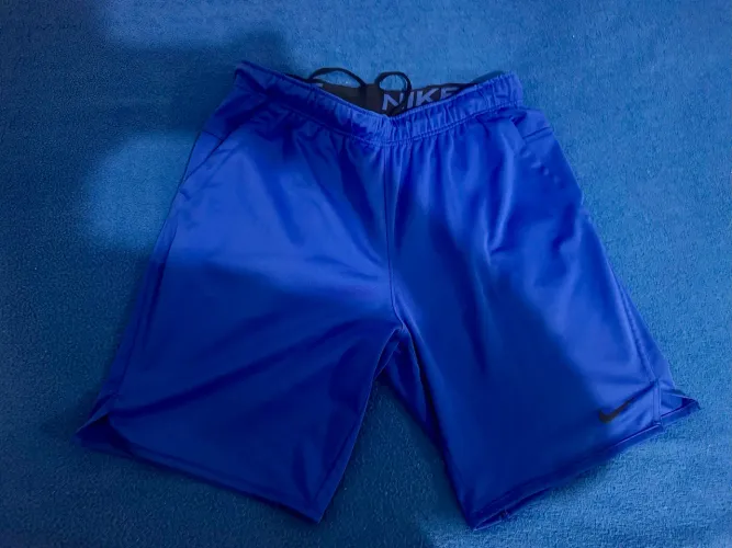 Bernunda Nike de treino
