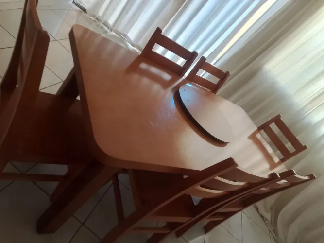 Mesa de 6 cadeira 