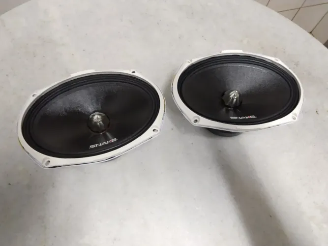 Auto Falantes 6x9 Snake Pro 220 RMS cada + Caixa para 2 Alto Falantes 6x9