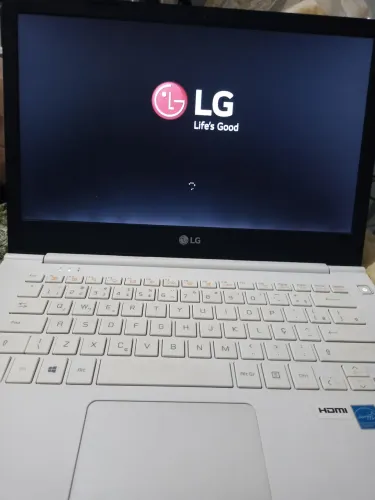 Vendo notebook LG 4G 500HD HIN 10