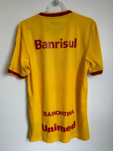 Camisa internacional Nike 2014 amarela