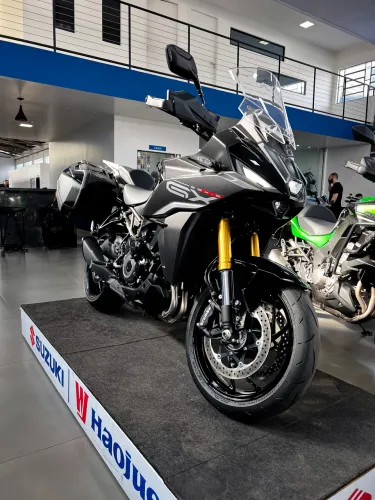 Suzuki GSX-S 1000 1000 cc