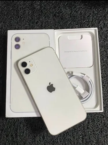 iPhone 11 - 128gb - ?83%