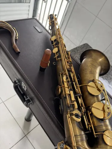 Saxofone Sax YAMAHA YTS-62 (tênor) e estojo