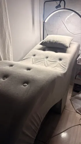 Maca Estética Fixa Curva Ergonômica Cinza Veludo - para Cílios e Sobrancelhas - Semi Nova