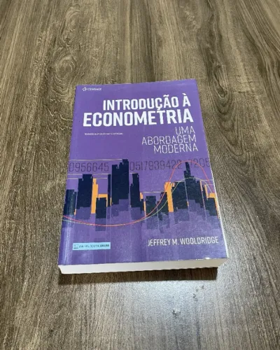 Livro Introdução à Econometria. Uma abordagem moderna. de Wooldridge, Feffrey.