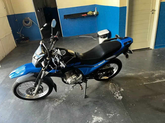 Vende-se Honda bros 160