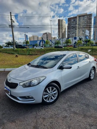Kia Motors Cerato 1.6 16V Flex Aut. 2016