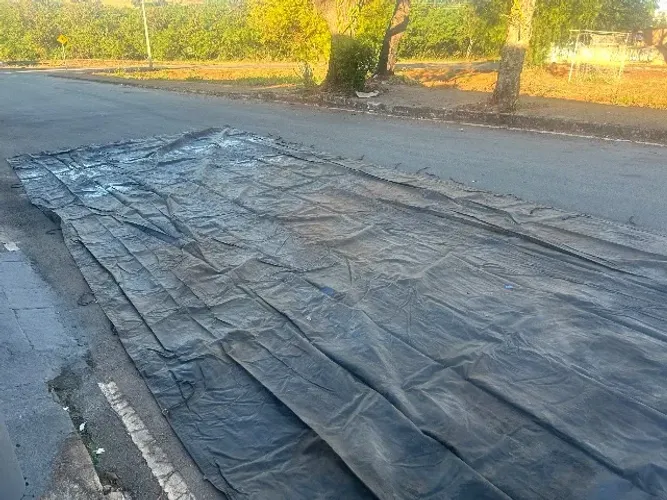 Lona para truck graneleiro no precinho pra sair rápido 