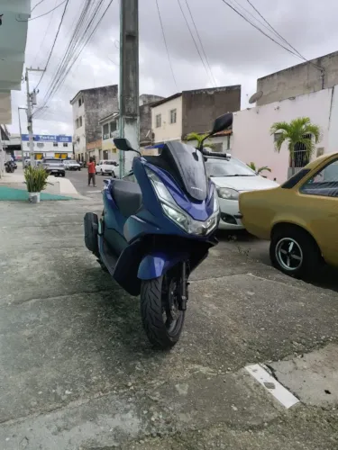 PCX 160 DLX com apenas 2000 km