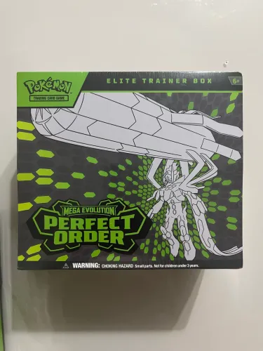 Cartas Pokémon ETB( Inglês ) Equilíbrio Perfeito Pokémon