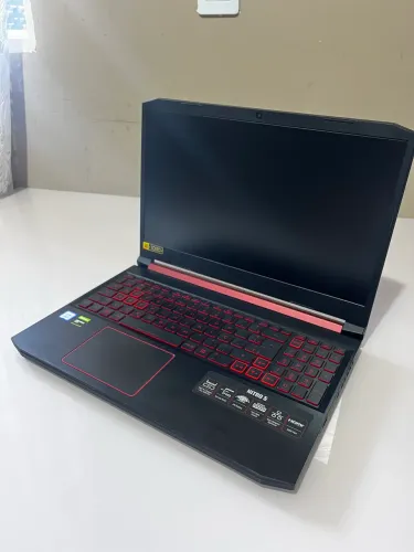 Vendo notebook Gamer Acer Nitro 5