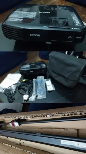 PROJETOR EPSON COMPLETO C/TRIPE E TELA