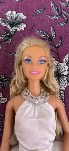 Barbie Noiva (2009/12)