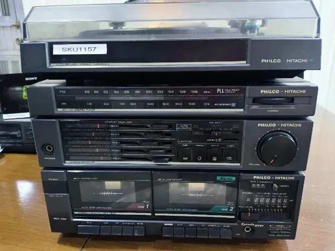 System Philco Hitachi PRDT-300D 3 em 1 (toca-discos + rádio + tape deck duplo) DETALHES
