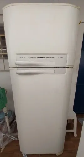 Geladeira Electrolux (Defeito)