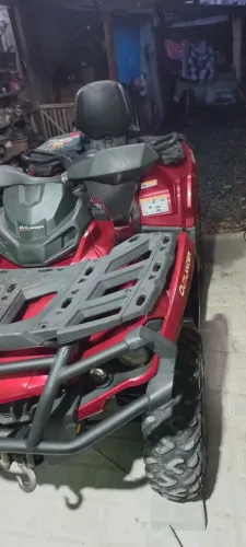Quadriciclo can an 650 max xt