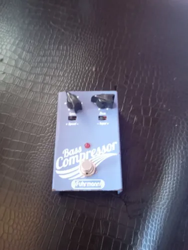 Pedal compressor 