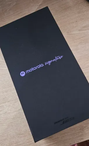 Smartphone Motorola Signature 5G - 512GB 3 cameras 50MP Sony Lytia