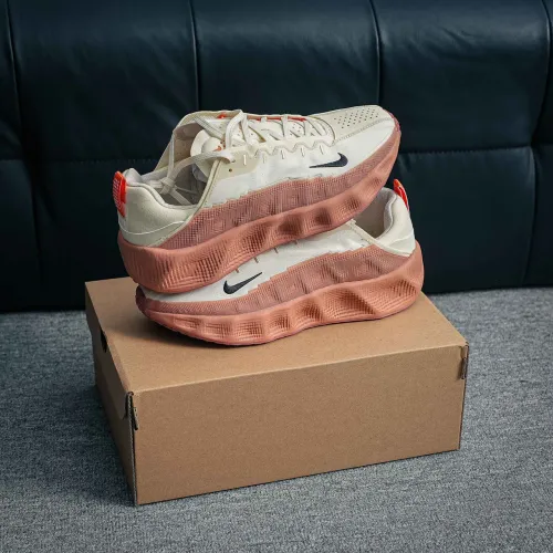 Nike Ava Rover