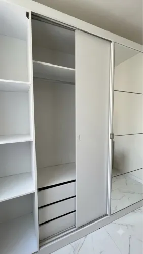 Guarda roupa