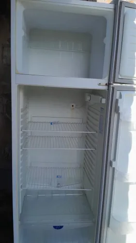 Vendo geladeira DAKO