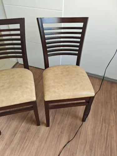Mesa e cadeiras Franco Bachot