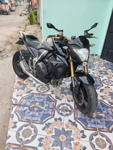 CB 1000R