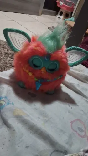 Furby interativo