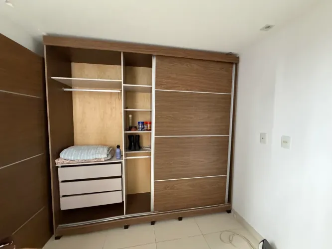 Guarda roupa casal