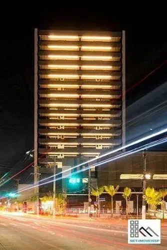 CONJUNTO COMERCIAL (557m²), 4 BANHEIROS, 10 VAGAS. A POUCOS METROS DO FÓRUM TRABALHISTA