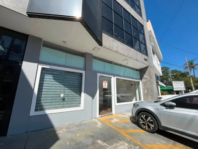 Prédio Comercial com 540 m² | Locação Conjunta ou Separada | Vila Maria