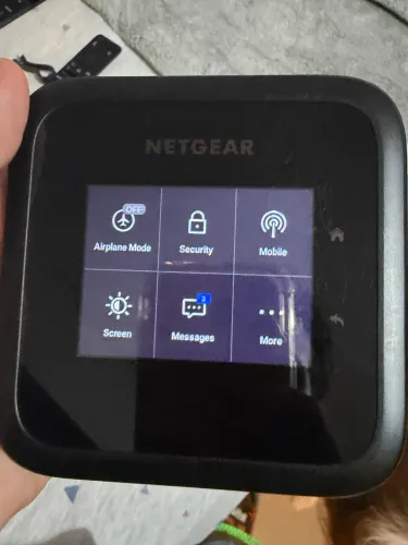 Netgear M6 Pro mr6550